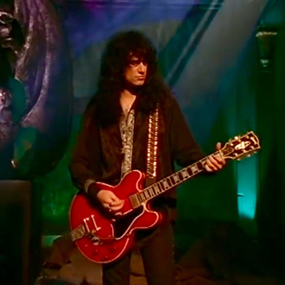 Bruce Kulick with his 1960 ES355 in cherry red